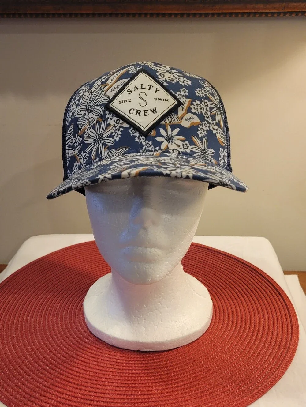 🧢EUC~ SALTY CREW Floral Print Baseball Cap